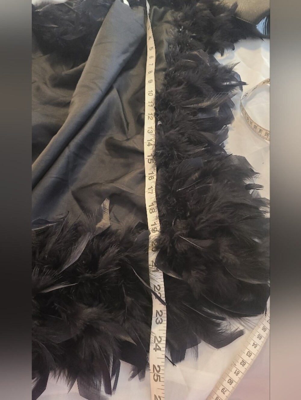 NWT Un, Deaux, Trois Brand Black Feather Trim Boa Scarf - Picture 7 of 9
